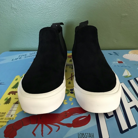 vans scotchgard slip on